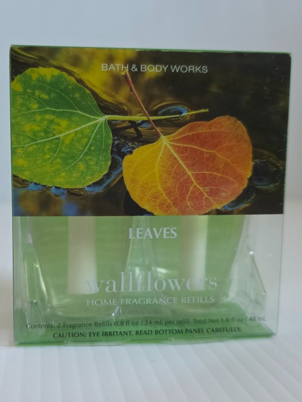 NWT Bath & Body Works, 2-pk Wallflower Refill, Leaves